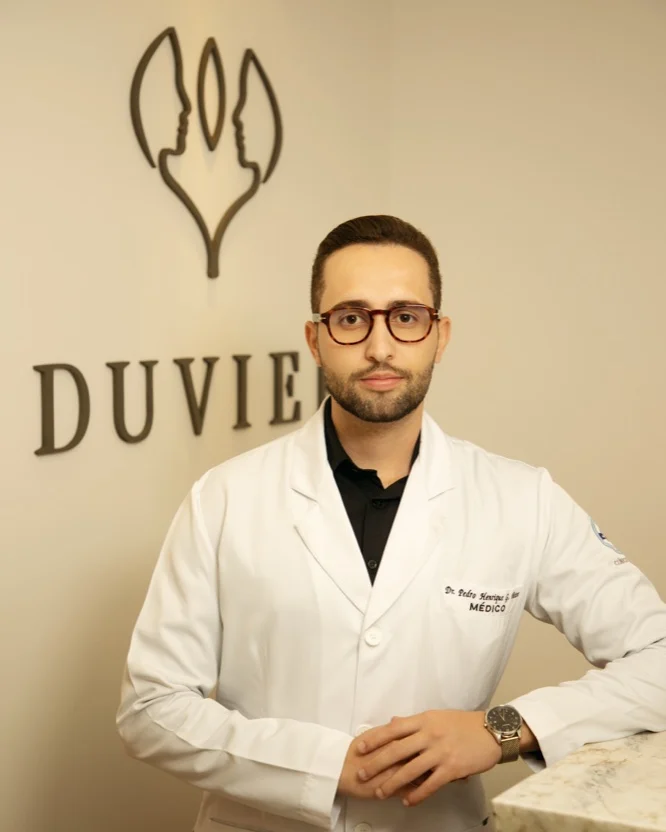Dr. Pedro Henrique, Médico com atuação em nefrologia, Clínica Duvier